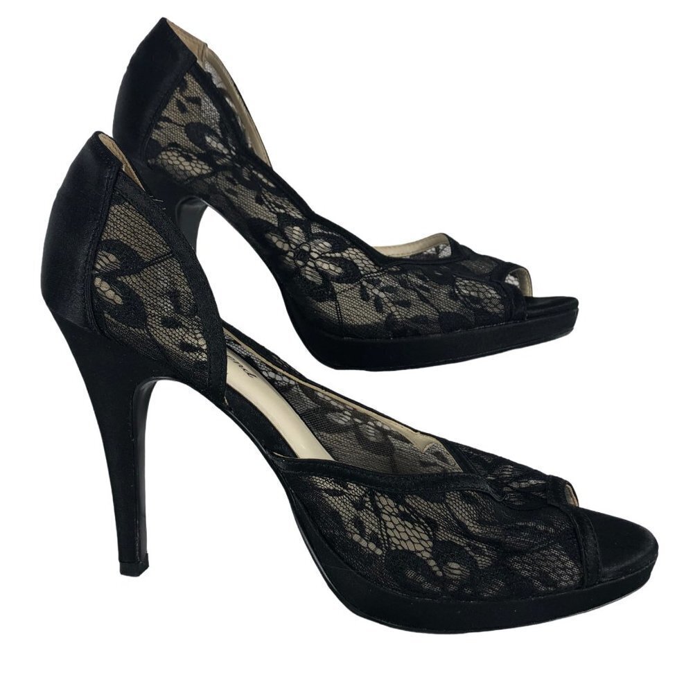 Lulu Townsend Black Open Toe Lace Heels Size 9